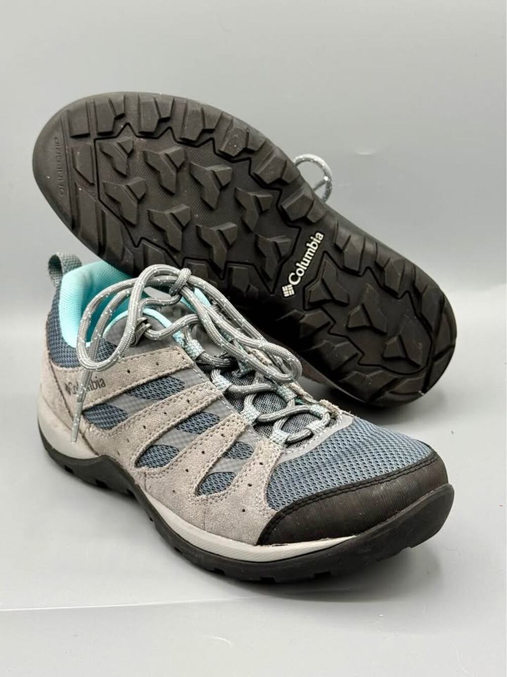Columbia Women's Size 6 Hiking Shoes Rugged Trail Shoes